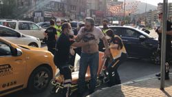 Bursa'da taksi şoförü, aracına almadığı müşteriler tarafından bıçaklandı