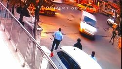 Maltepe'de, hızla gelen araç otobüs bekleyen öğrenciyi havaya savurdu