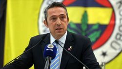 Ali Koç'tan soyunma odasında takıma moral