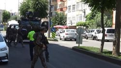 Diyarbakır’da PKK’lı terörist kaçarken kayalıklara düştü