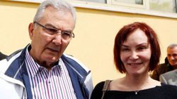 Deniz Baykal'ın kızı Aslı Baykal'dan Ünal Çeviköz'e 'Mavi Vatan' tepkisi