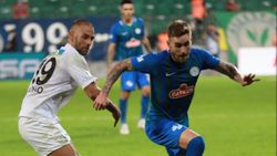 Altay Rizespor'u 10 kişiyle mağlup etti