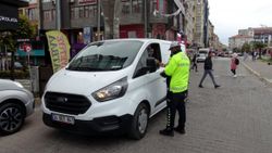 Avcılar'da ters yöne giren sürücülere ceza