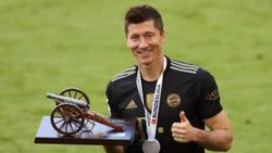 Lewandowski rakip forvetleri değerlendirdi