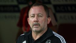Sergen Yalçın: Sakat oyuncular Ajax maçında da olmaz