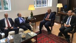 Mısır ve Suriye dışişleri bakanları, 10 yıl sonra ilk kez buluştu