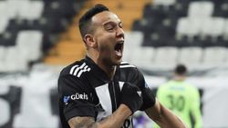Josef de Souza'dan paylaşım: Haydi dua edelim
