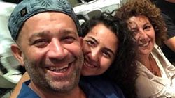 Şevket Çoruh'un kızı Gülenay annesine benziyor