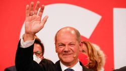 Almanya'da SPD'li Olaf Scholz, koalisyon planını açıkladı
