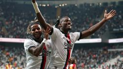 Ajax-Beşiktaş maçının ilk 11'leri