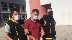 Adana'da eskort sitesine ilan verip sevgilisiyle gasp yaptı