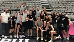 Beşiktaş Kadın Basketbol Takımı'nda 8 sporcu zehirlendi