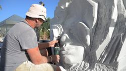 2. Kuşadası Neopolis Heykel Sempozyumu başlıyor