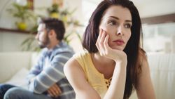 İlişkilerde iletişim eksikliğinin 4 nedeni ve çözüm yolları