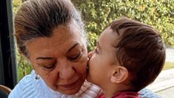 Buse Varol, Suzan Tektaş'ı paylaştı