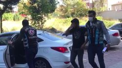 Ataşehir’de polisle pazarlık yapan değnekçiler
