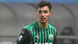 Beşiktaş, Kaan Ayhan'ın peşinde