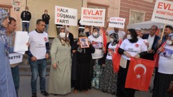 Diyarbakır'da evlat nöbeti tutan ailelerin sayısı 237'ye çıktı