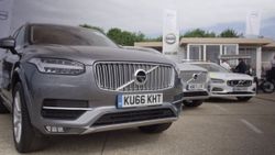 İsveçli otomobil üreticisi Volvo, halka arz ediliyor