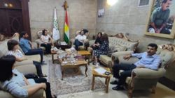 İsveç'ten Erbil'e giden heyet, HDP'yle Öcalan fotoğrafı altında görüştü
