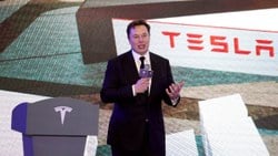 Tesla'nın merkezi, Kaliforniya'dan Teksas'a taşınacak