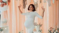 Bergüzar Korel baby shower partisi düzenledi