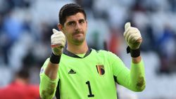 Courtois: UEFA sadece cebini düşünüyor