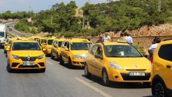 Muğla Valiliği, taksicilerin uyması gereken kuralları hatırlattı