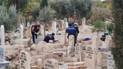 Şanlıurfa’da korkunç olay: Mezarlıkta bebek cesedi bulundu