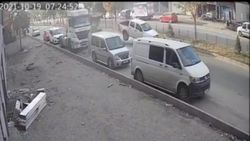 Iğdır'da rögar kapağı kaza yaptırdı