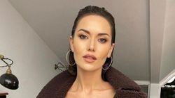 Fahriye Evcen'in elbisesi sosyal medyayı salladı
