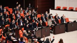 Lübnan Tezkeresi TBMM'den geçti