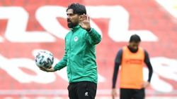 Konyaspor'da İlhan Palut'a 3 yıllık sözleşme