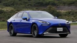 Toyota, araçlarında hidrojen motorları test ediyor