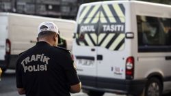 Ülke genelinde denetim: 548 okul servis aracı trafikten men edildi