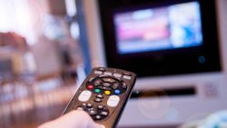 30 Ekim 2021 Cumartesi TV yayın akışı: Bugün televizyonda neler var?