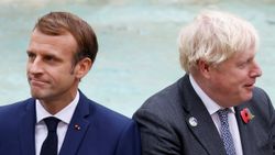 Boris Johnson ile Emmanuel Macron, balıkçılık krizini görüştü