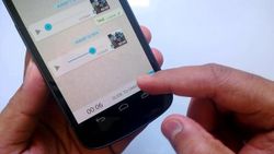 Whatsapp'ta sesli notu atmadan önce dinlemenin yolu