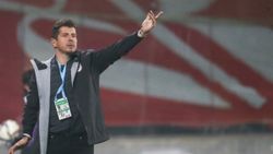 Başakşehir, Emre Belözoğlu'yla kazanıyor