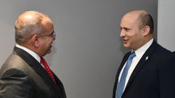 Naftali Bennett ile Al Halife, ilk kez buluştu