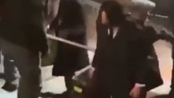 Keanu Reeves, prodüksiyon ekibine yardım etti