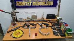 Nevşehir'de cinsel saldırıdan aranan şahıs, silahlarla yakalandı
