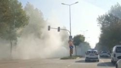 Bursa'da kırmızı ışıkta bekleyen otomobil ateş topuna dönüştü