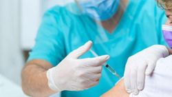 İstanbul'da mRNA aşısı hatırlatma dozu uygulanmaya başlandı