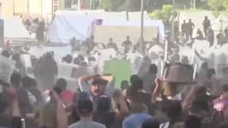 Irak'ta güvenlik güçleri ile seçim sonuçlarına itiraz edenler arasında arbede yaşandı
