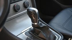 Otomatik vites otomobil satışları artmaya devam ediyor