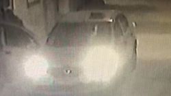 İzmir'de taksi çağırıp şoförün cüzdanını çaldılar