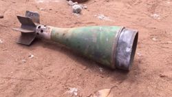 Uganda'da bulduğu bombaya çekiçle vuran hurdacı hayatını kaybetti
