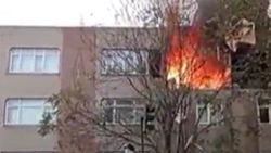 Bağcılar'da 4 katlı binada patlama meydana geldi