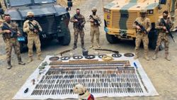 Hakkari’de, teröristlere ait mühimmat ele geçirildi